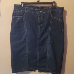 Denim skirt